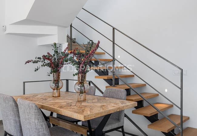 Orihuela Dolores'te Çağdaş Tasarımlı Havuzlu Villalar 38