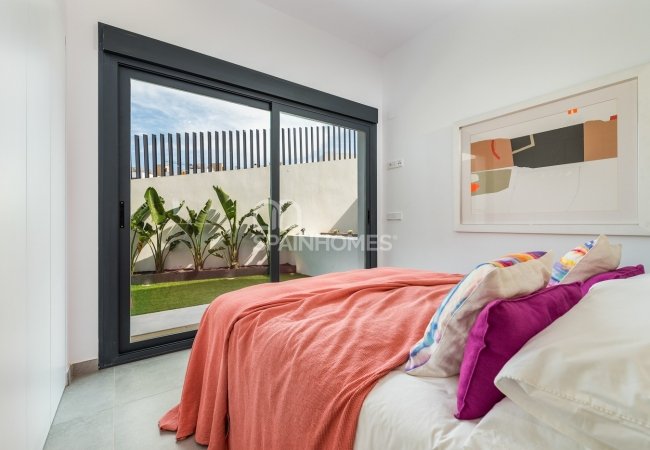 Вилла в Сьюдад-Кесада с Террасой на Крыше и Бассейном 14