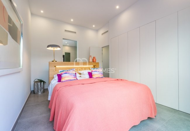 Вилла в Сьюдад-Кесада с Террасой на Крыше и Бассейном 16