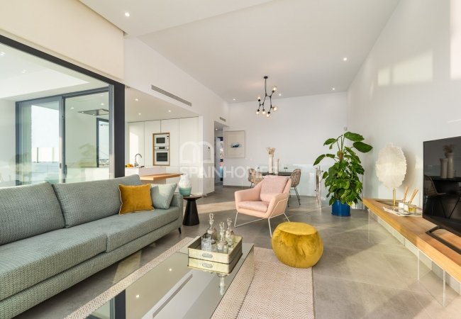 Вилла в Сьюдад-Кесада с Террасой на Крыше и Бассейном 21