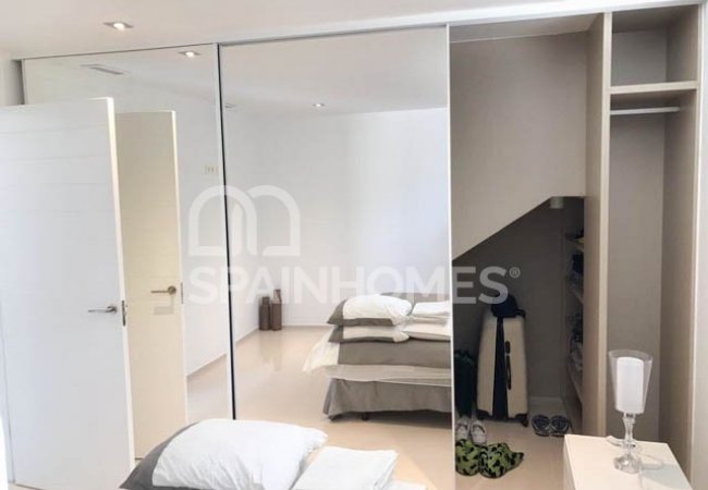 Casas Contemporáneas Con Piscinas Privadas En Ciudad Quesada 29