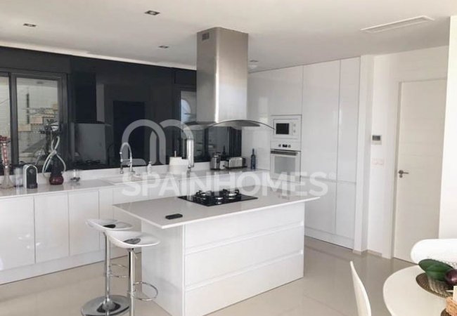 Casas Contemporáneas Con Piscinas Privadas En Ciudad Quesada 32