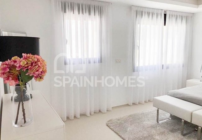 Casas Contemporáneas Con Piscinas Privadas En Ciudad Quesada 19