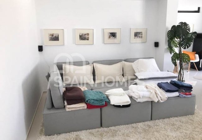 Casas Contemporáneas Con Piscinas Privadas En Ciudad Quesada 25