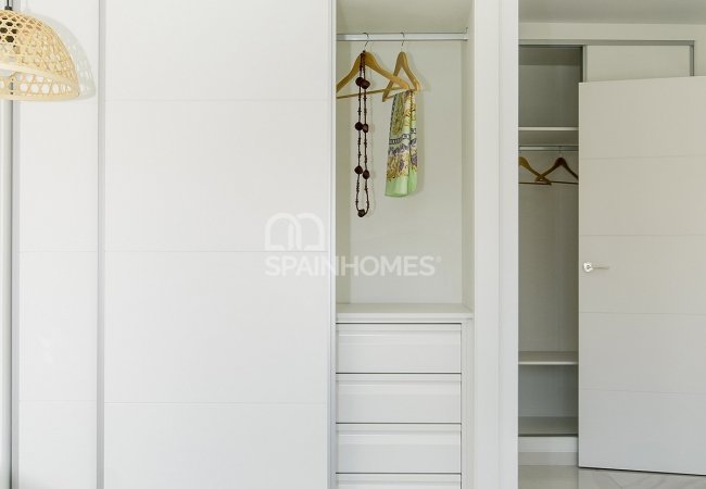 Casas Nuevas Con Diseño Espacioso Cerca De La Playa En Polop 39