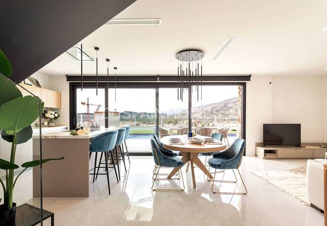 Отдельные Виллы с Просторными Интерьерами в Финестрате 40