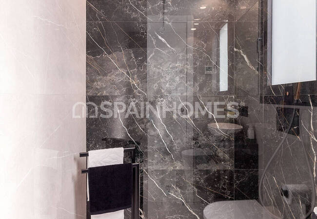 Отдельные Виллы с Просторными Интерьерами в Финестрате 58