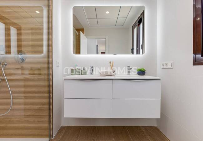 Sea View Mediterranean Villas with Private Pools and Gardens 34