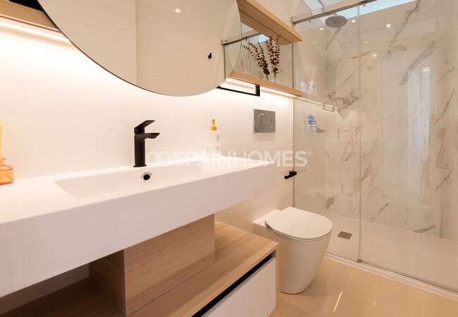 Spacious Luxe Apartments in a Modern Complex in Ciudad Quesada 19