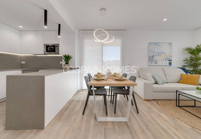 Compact Apartments in a Walking Distance to Sea in Alicante 8