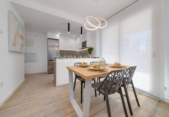 Compact Apartments in a Walking Distance to Sea in Alicante 11