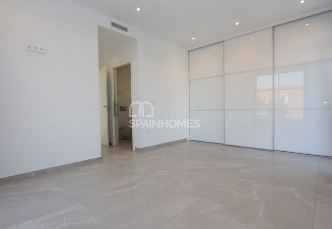 Luxury Villa with Spacious Design in Calpe Costa Blanca 26