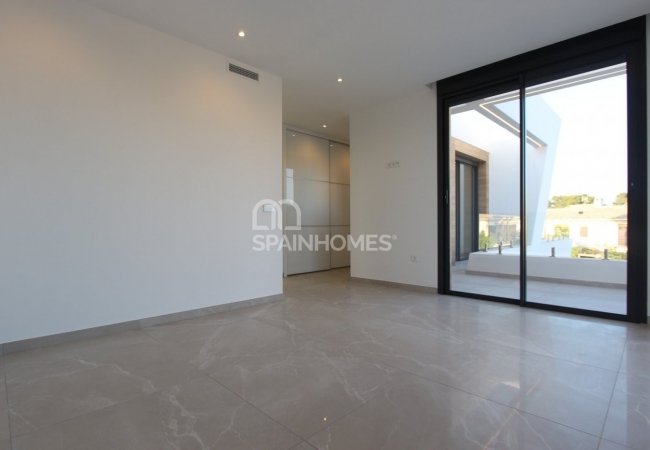 Luxury Villa with Spacious Design in Calpe Costa Blanca 31