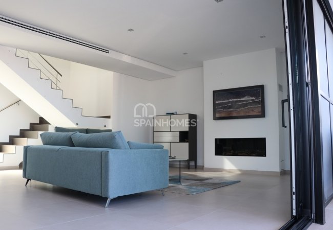 Espaciosa Villa En Ubicación Exclusiva En Denia Alicante 26