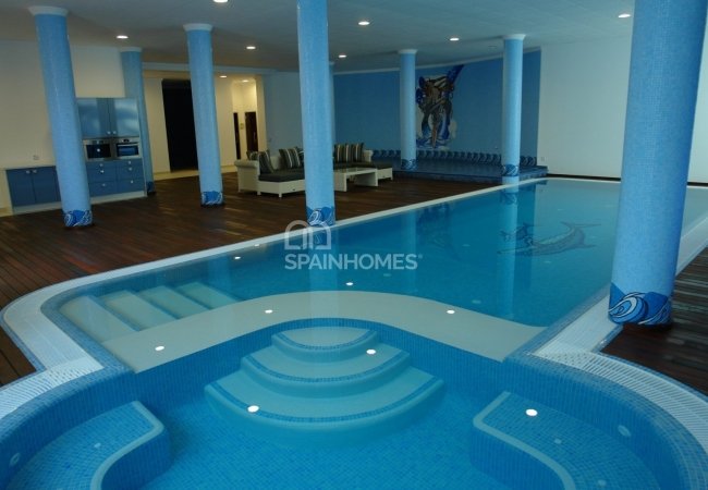 Large Sea View Villa with Luxe Features in Alicante, Costa Blanca 30