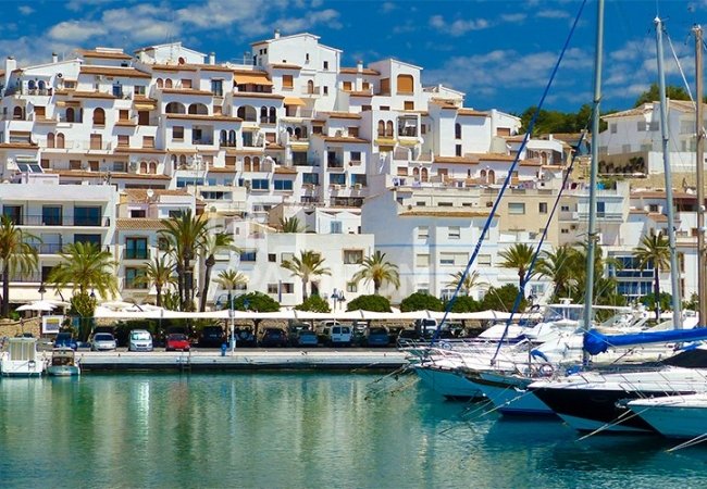 Large Sea View Villa with Luxe Features in Alicante, Costa Blanca 33