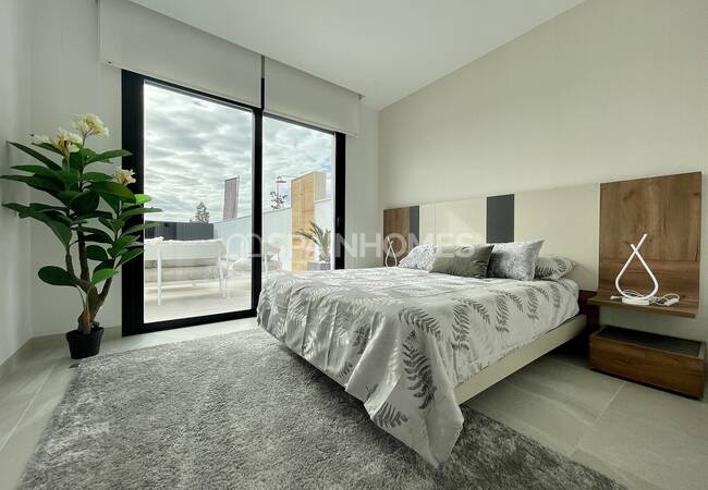 Villas Within Walking Distance of Beach in Mil Palmeras 21