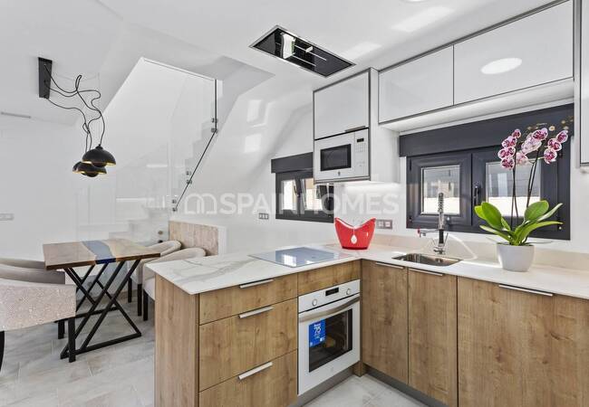 Шикарный Дом в Пешей Доступности от Пляжа на Коста-Бланке 10