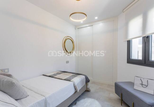 Шикарный Дом в Пешей Доступности от Пляжа на Коста-Бланке 13