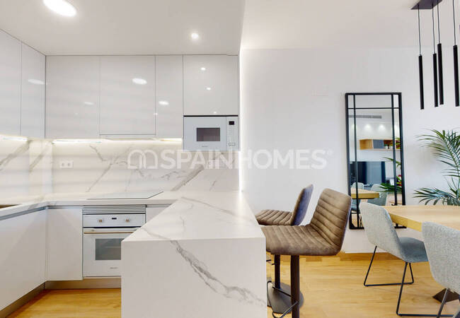 Lake View Apartments in a Complex with Pool in Torrevieja 26