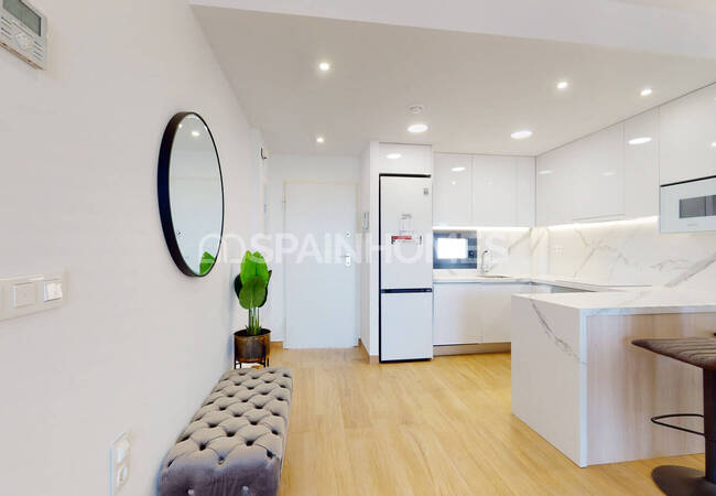 Lake View Apartments in a Complex with Pool in Torrevieja 27