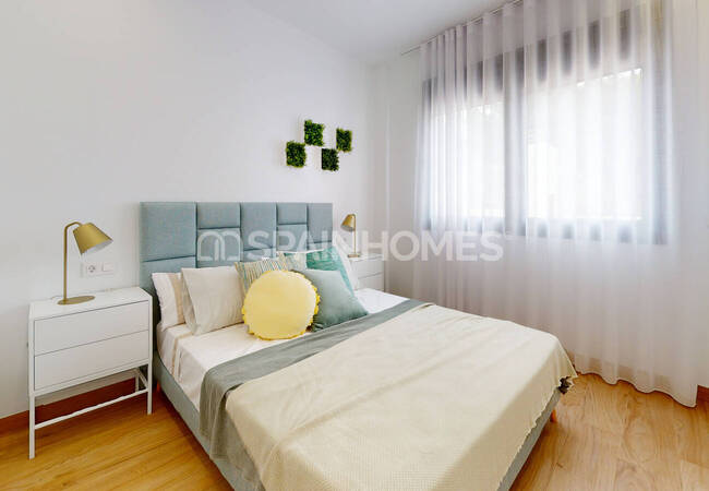 Lake View Apartments in a Complex with Pool in Torrevieja 36