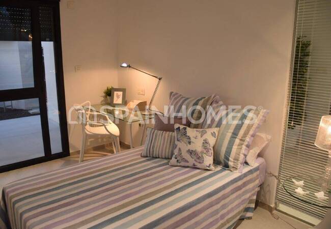 Elegant 3+1 Detached Villas in Benijofar for Sale 9