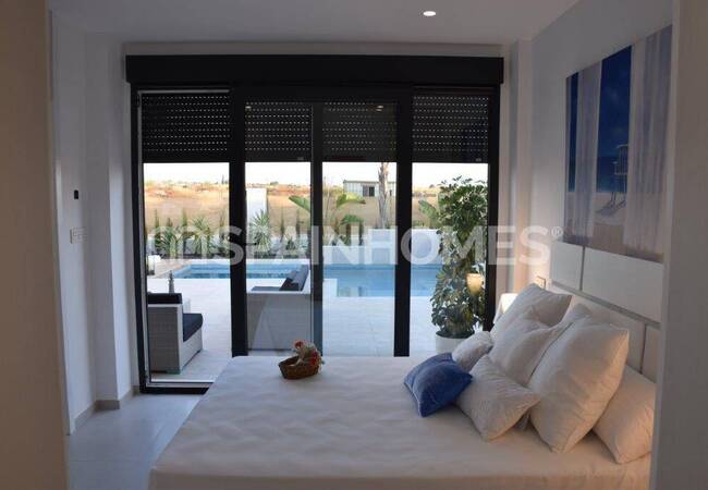 Elegant 3+1 Detached Villas in Benijofar for Sale 8