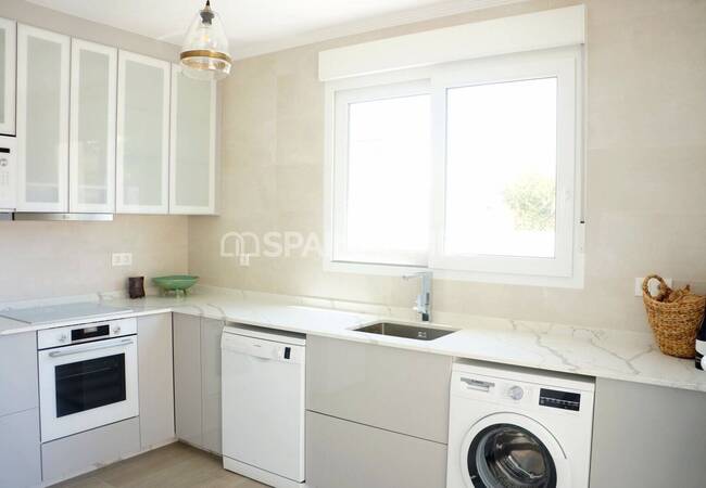 Новые Элегантные Дома в Торревьехе, Испания 15