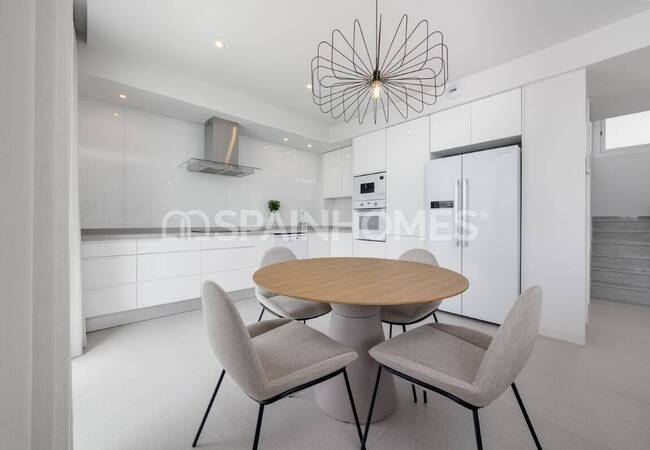 Villas Near City Center and the Beach in Mutxamel Alicante 14