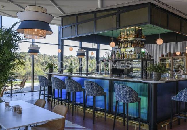Luxe Detached Villa with High Quality Finishes in Campoamor 6