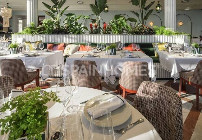 Luxe Detached Villa with High Quality Finishes in Campoamor 8
