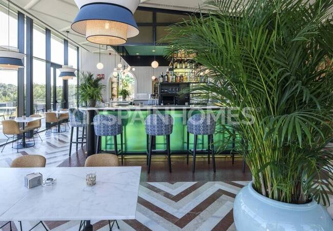 Luxe Detached Villa with High Quality Finishes in Campoamor 9