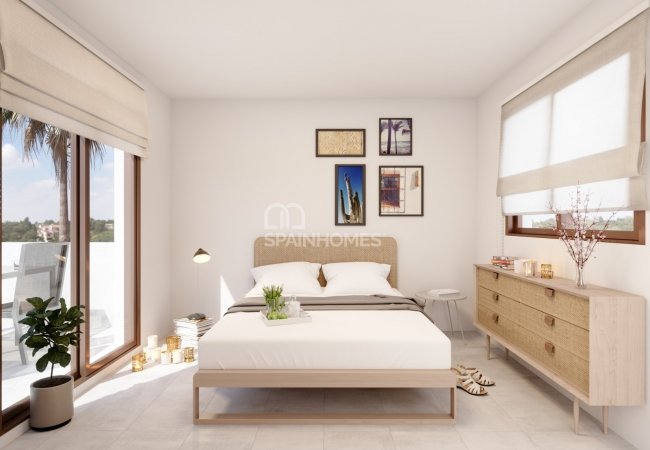 Stylish Semi-detached House in a Popular Area of Villamartin 9