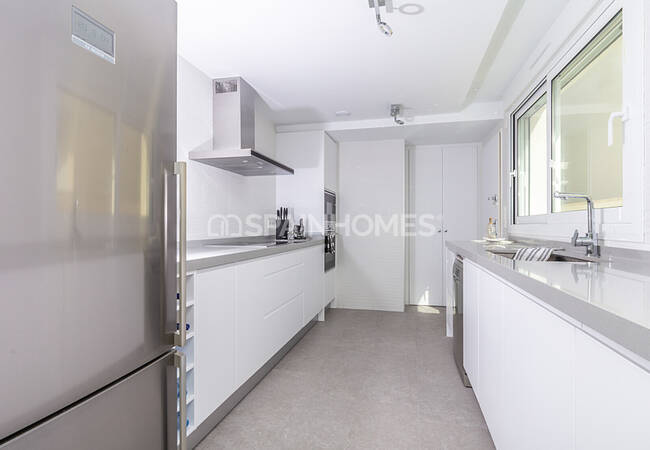 Houses with Gardens and Pools in Gran Alacant Costa Blanca 4