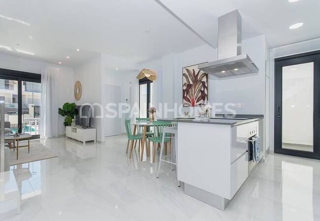 Spacious Detached Villa with Private Pool in Bigastro, Orihuela 25