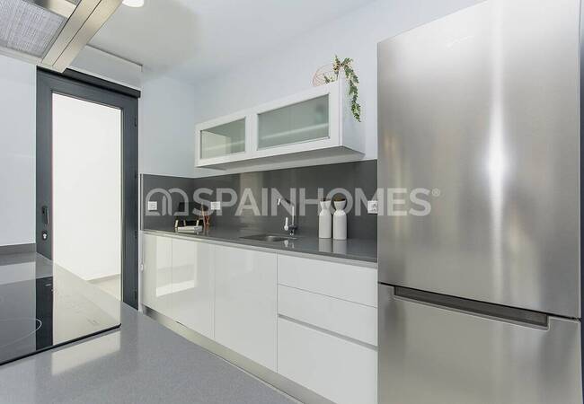 Spacious Detached Villa with Private Pool in Bigastro, Orihuela 31