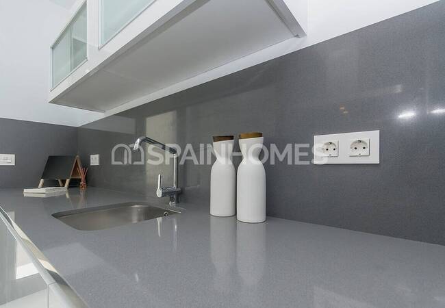 Spacious Detached Villa with Private Pool in Bigastro, Orihuela 32