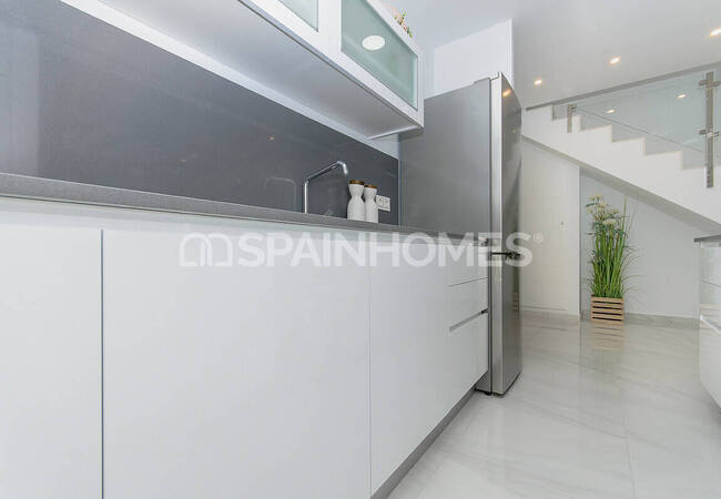 Spacious Detached Villa with Private Pool in Bigastro, Orihuela 35