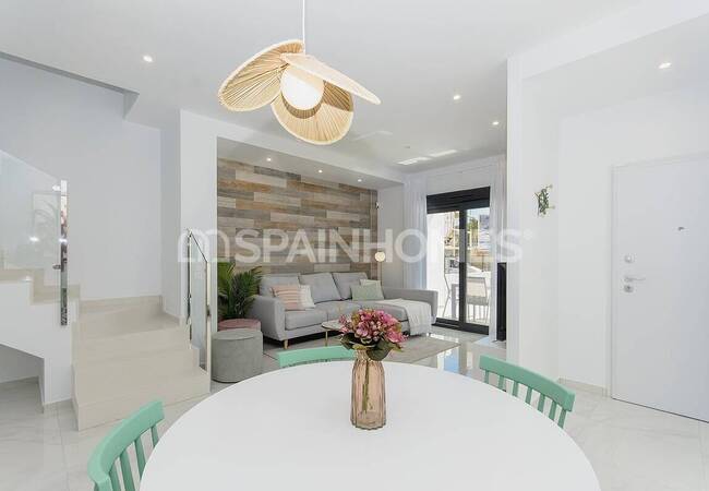 Spacious Detached Villa with Private Pool in Bigastro, Orihuela 42