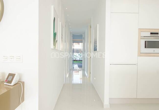Spacious Villas on a Large Plot with Pool in Torrevieja 24