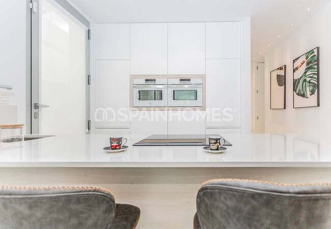 Villas with Private Pool and High Quality Finishes in Torrevieja 11