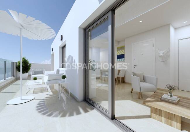 Beachfront Apartments with Rooftop Pool in Torrevieja 22