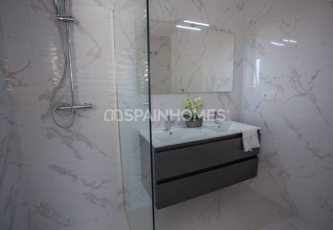 Villas Indépendantes Avec Solarium Sur Le Toit À Los Montesinos 39