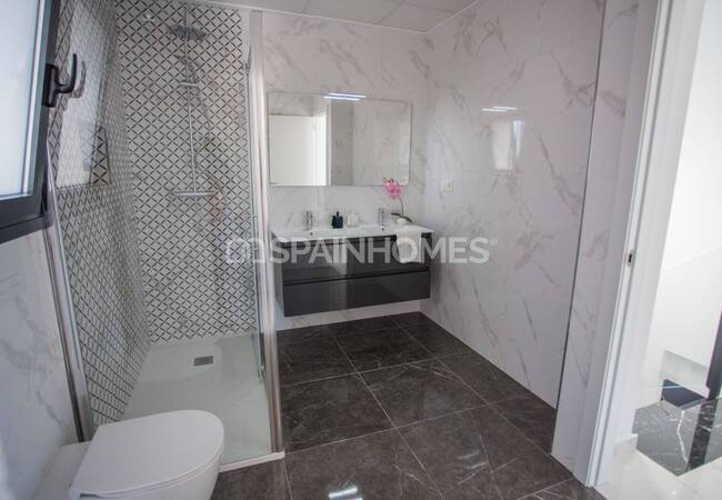Villas Indépendantes Avec Solarium Sur Le Toit À Los Montesinos 41