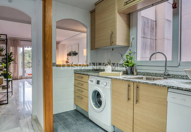 Centrally Located Properties Close to Beach in Calpe Alicante 28