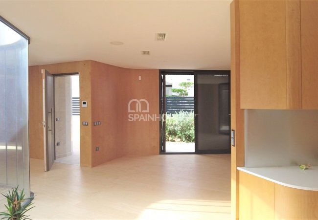 Villa with Private Pool and Garden in Polop Alicante 10