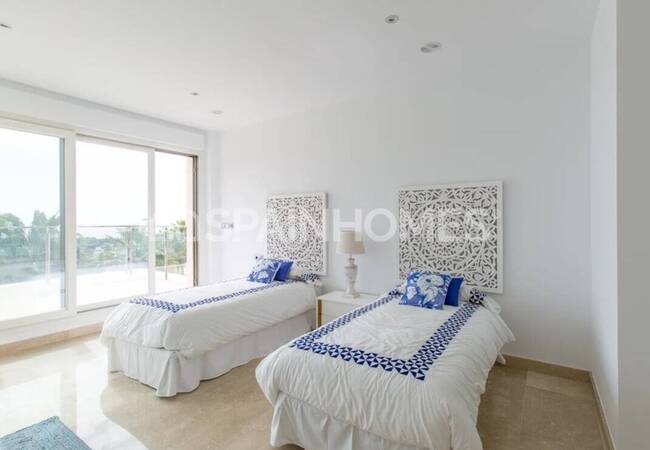 Роскошная Вилла Рядом с Пляжем и Полями для Гольфа в Морайре 25