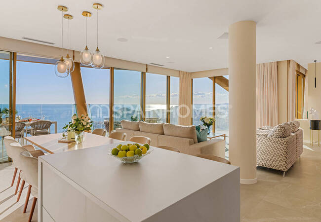 Benidorm Costa Blanca'da Plaja Yakın Deniz Manzaralı Daireler 40