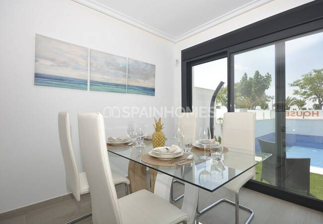 Pilar De La Horadada'da Özel Bahçeli ve Havuzlu Müstakil Villa 34